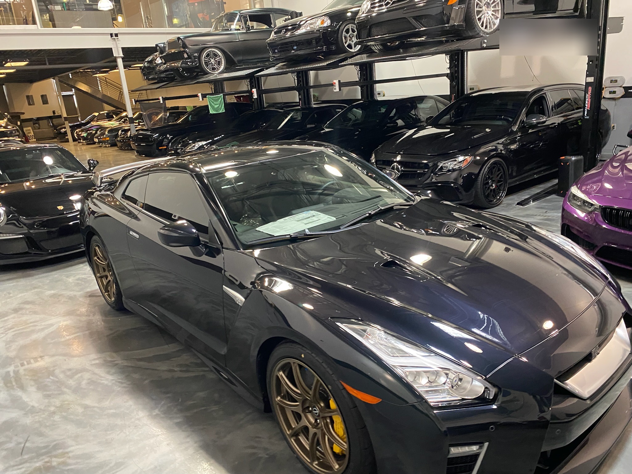 Nissan GT-R